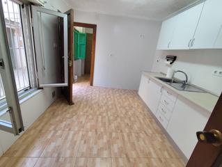 Haus  Calle de fernando martínez. Dos viviendas en venta en excelente zona con todos los servicios