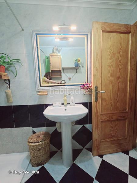 Foto d6302b83-2a5e-430b-8d02-34df59db1ad4. Ático amplio dúplex con 4 dormitorios y mucha luz en Murcia