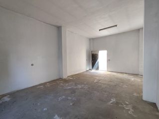 Local Comercial  Paseo alfonso xiii-los dolores. Oportunidad única de inversión en los dolores!