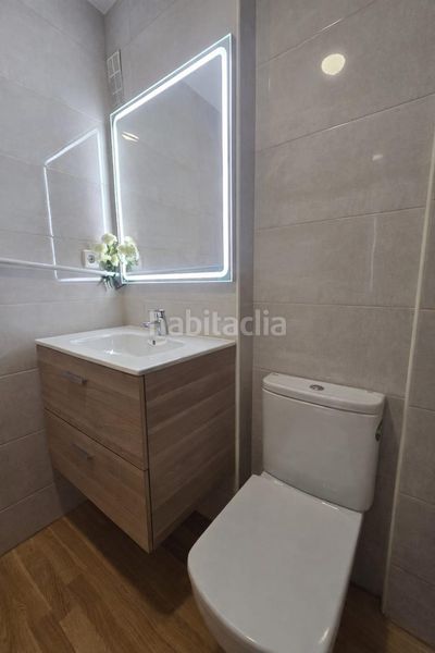 Foto eeafd720-fa78-4c15-8fee-b6ec070210fc. Pis amb aparcament a Juan Carlos I Murcia