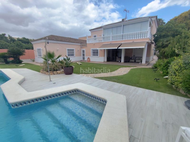 Foto 254f673d-3ce0-4483-a8ed-fbd3aa58040d. Xalet amb aparcament piscina a Cabezo de Torres Murcia