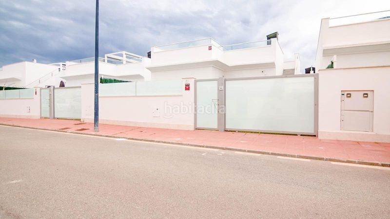 Foto fe0dea64-5aea-4f3c-a2f2-98716eb8a740. Xalet amb calefacció aparcament piscina a Roda San Javier