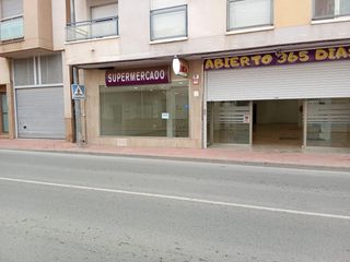 Lloguer Local Comercial  Avenida san ja. Oportunidad de local para negocio que no puedes dejar pasar!