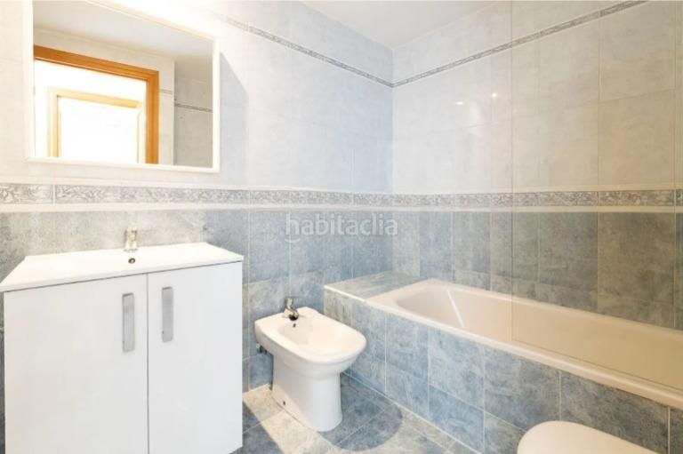Foto 5d4f2bc1-c6f8-4b1f-a8d3-16f68411efb8. Pis amb piscina a El Carmen Murcia