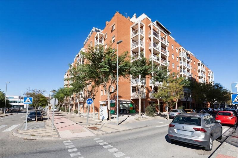 Foto a2c4dfe4-fc36-45d5-bca5-db299467b6a8. Pis amb piscina a El Carmen Murcia