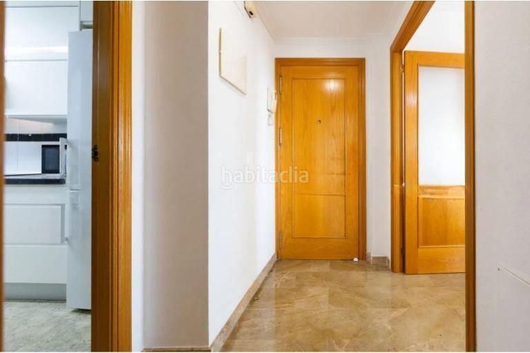 Foto c8285e1c-87db-4287-add8-67bed693f6c5. Pis amb piscina a El Carmen Murcia