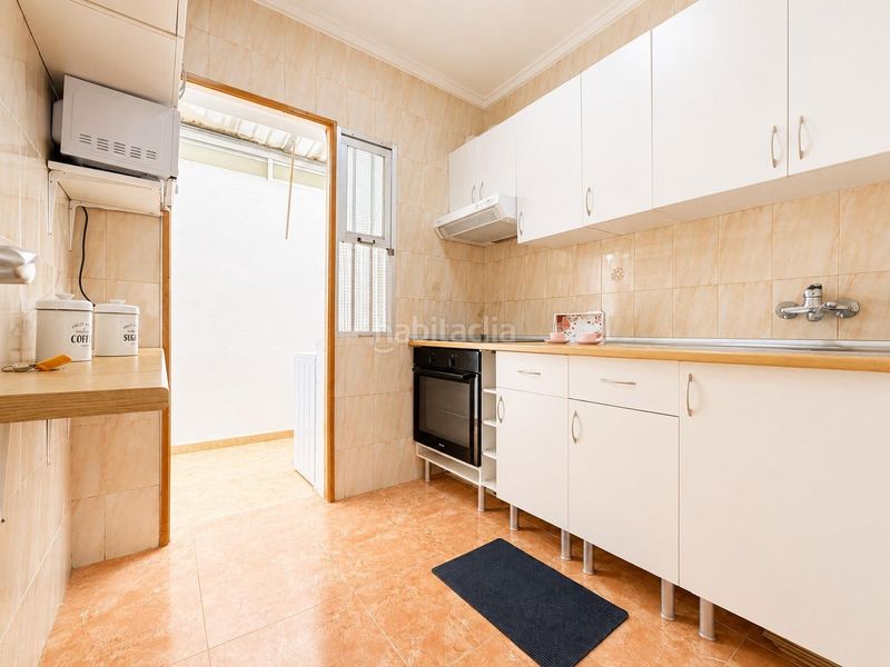 Foto 822d6815-cf15-4c75-ab1b-f93c1bfbf6f9. Casa amb aparcament a Centro Alcázares (Los)