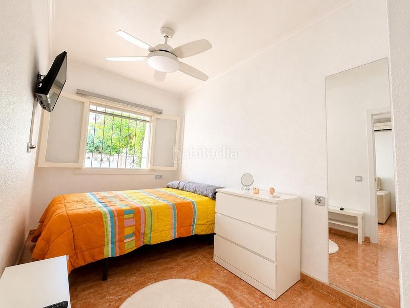 Foto ffbdecdb-1ac1-4fcd-9066-b71a9e0abd56. Casa amb aparcament a Centro Alcázares (Los)