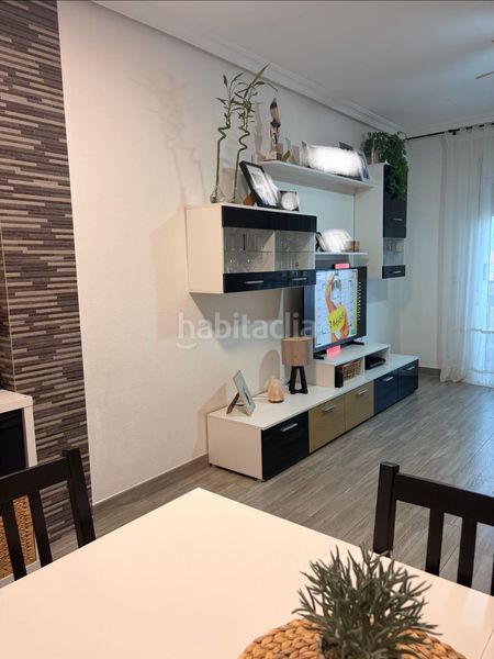 Foto f3668844-280d-4d3e-b3fa-1258c6a37812. Flat in avenida Santomera in Santomera