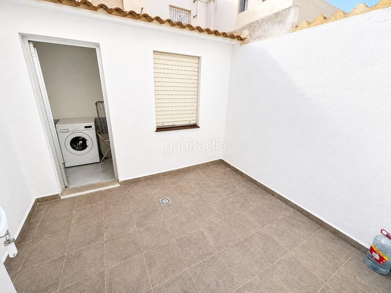 Foto e9595864-83a8-4559-bee1-76fedd89a8d7. Casa a calle alcazares a Centro Alcázares (Los)