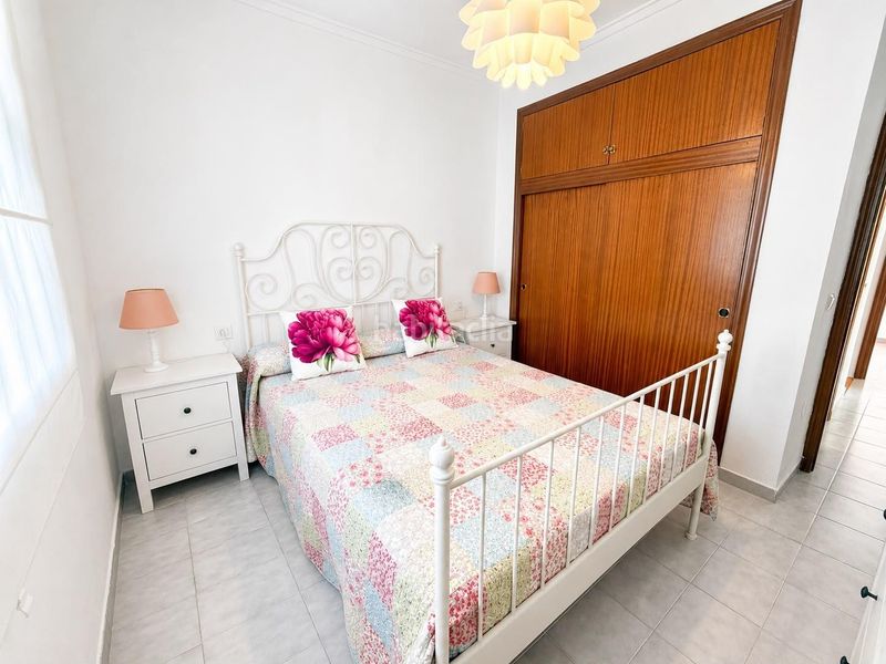 Foto f85bef00-2139-4d5b-8bce-7c7e98855b3a. Casa a calle alcazares a Centro Alcázares (Los)