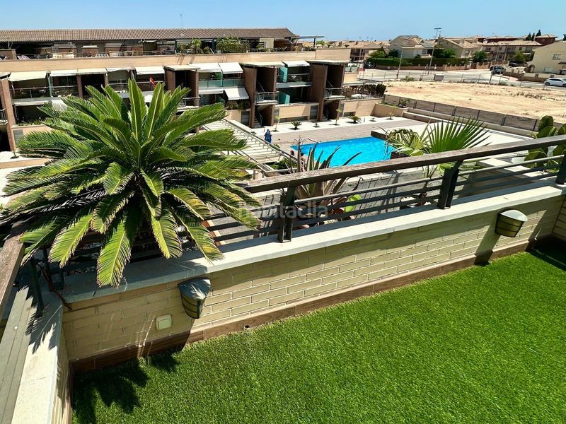 Foto a785b59d-072f-4688-a4b3-7e4dc04807e2. Casa adossada amb aparcament piscina a San Javier San Javier
