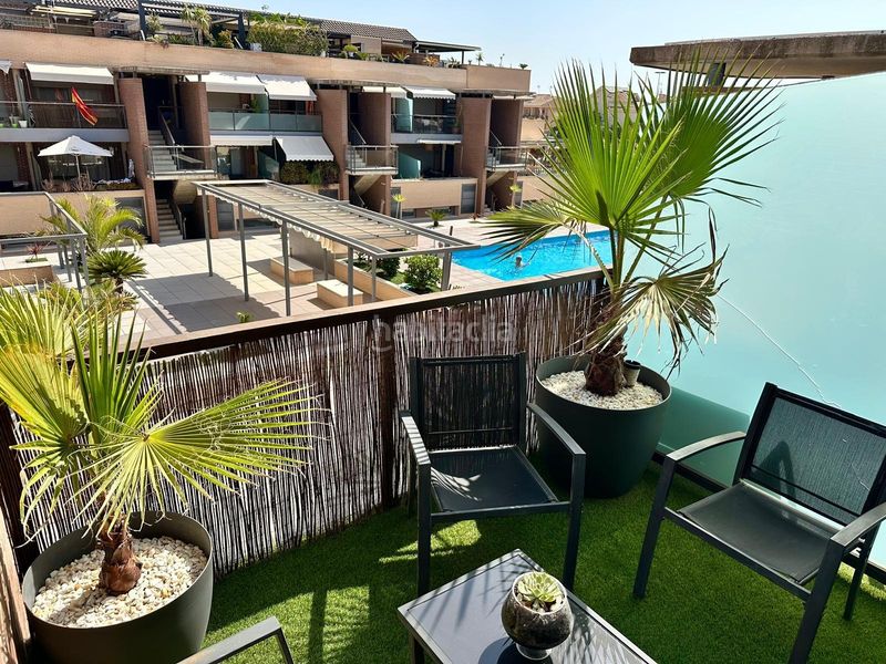 Foto f2e666ce-a745-4b25-aab9-dddf4b713c44. Casa adossada amb aparcament piscina a San Javier San Javier