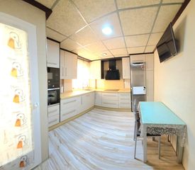Etagenwohnung in Calle MAEST GINESA MENDEZ ESPAÑ
