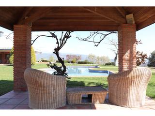 Chalet  Bages. Chalet unifamiliar en venta en bigues