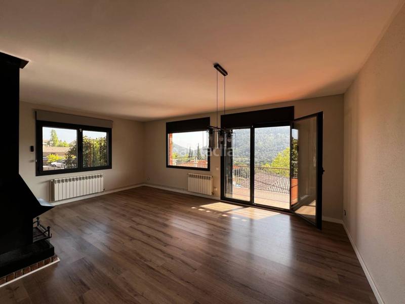 Foto 7e10ac83-d58c-42b2-a1f0-279f3a467c2c. Casa con riscaldamento parcheggio in Sant Feliu de Codines