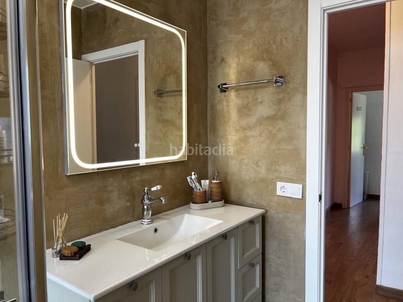 Foto 7069e000-ca53-46e6-9484-92fcb98c4ad6. Casa  en venta en Bigues i Riells