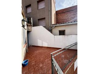 Location Appartement  Bassella. Pequeño piso en alquiler en el centro del pueblo