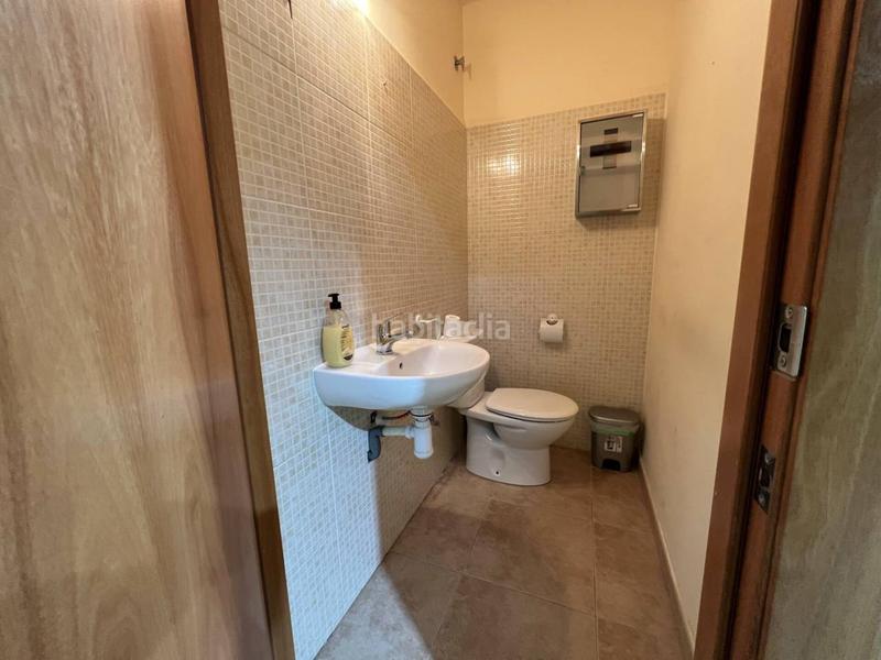 Foto 328c4cb8-c2ea-4fe9-981e-3017383807e6. Geschäftsraum in Centelles