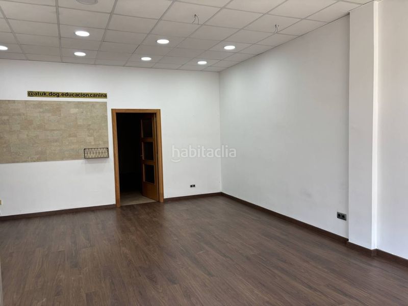 Foto 6bf38c89-3af8-4e89-93ac-b647b7162eac. Lloguer local comercial a Centelles
