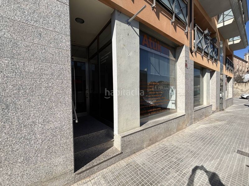 Foto 9b113e04-6e98-4770-a339-53593459c4da. Lloguer local comercial a Centelles