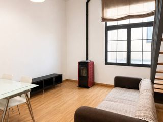 Miete Zweistöckige Wohnung  Calle josep galles. Dúplex en alquiler en castellterçol