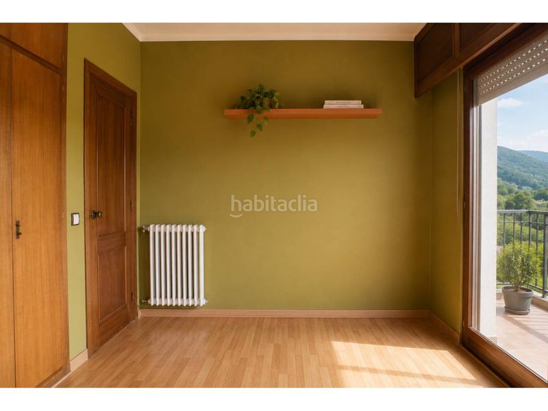 Foto 0e354f56-51ad-4b2c-9217-add6df04ab58. Flat with heating parking in Sant Feliu de Codines