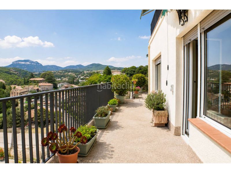 Foto f7ab933a-1a22-44b9-a5e1-3716f497ee17. Flat with heating parking in Sant Feliu de Codines