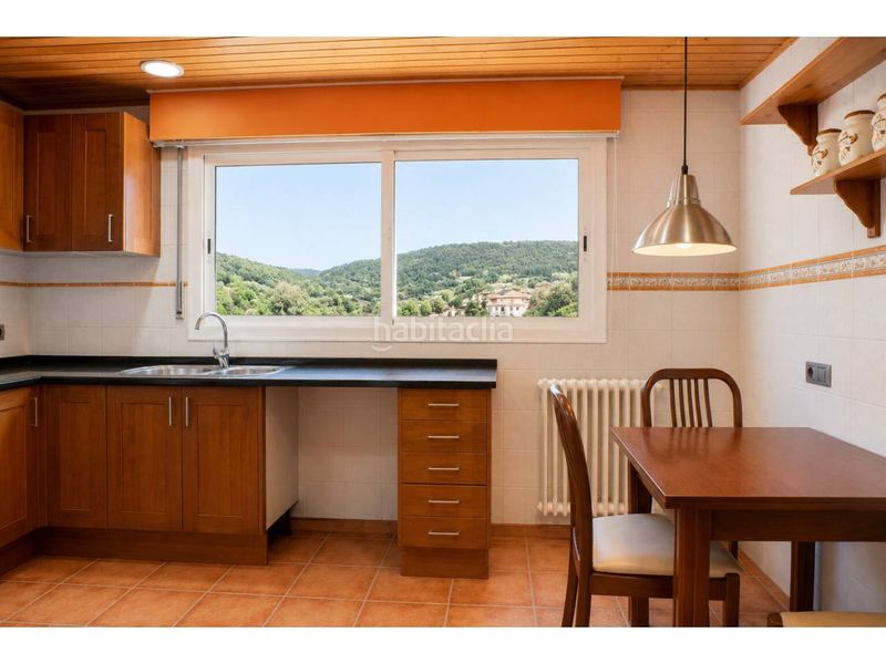 Foto fd7870a0-8f35-4bce-bd10-91e2d3c37514. Flat with heating parking in Sant Feliu de Codines