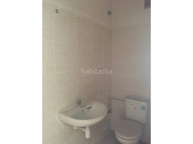 Foto 3b5a231d-1a15-4c6f-a9d0-2429cc5e92c1. Rent business premise in Centelles