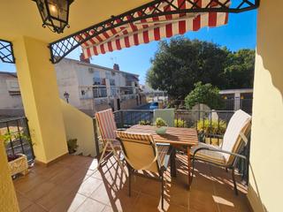 Casa adosada  Calle pilar miró 33. ¡¡¡gran oportunidad, casa zona c.c.nevada¡¡¡