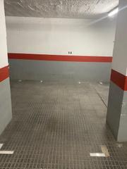 Lloguer Aparcament cotxe a N/a. Plaza de parking pequeña