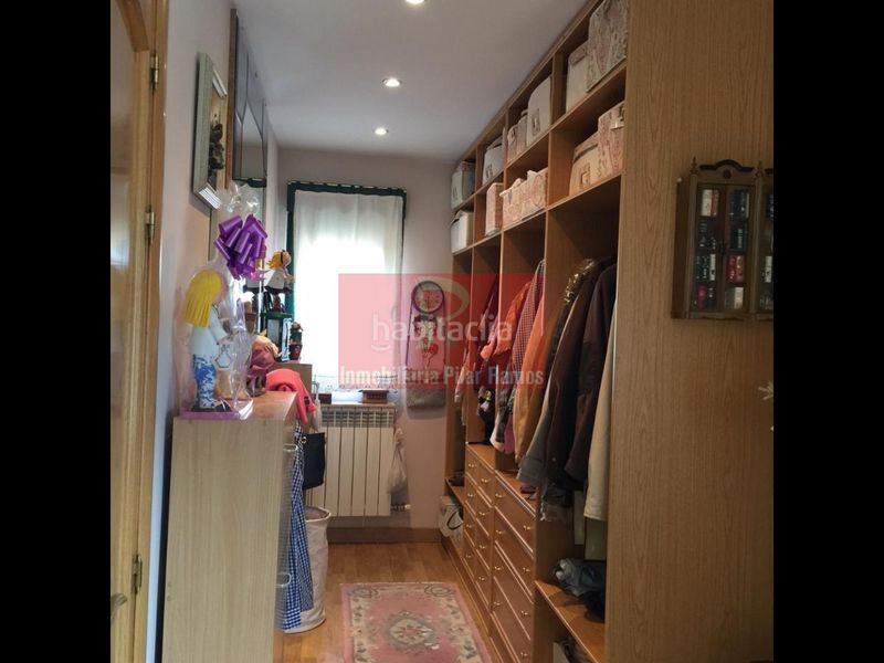 Foto 0df1f851-cd8f-4de2-a469-c8199f483469. Chalet en Garrafe de Torío