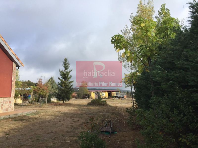 Foto 29ab22e8-508d-43dc-b1f3-e8eff843c46f. Chalet en Garrafe de Torío