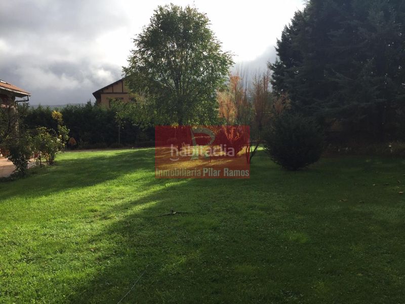 Foto 90d052e7-3a81-4891-9076-467349a70aa3. Chalet en Garrafe de Torío