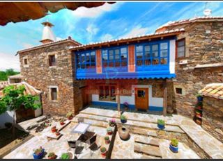 Casa in Santiago Millas