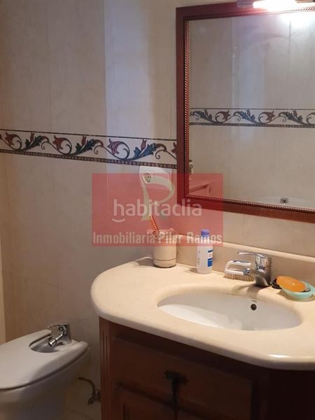 Foto a6ac8dce-5cc5-4552-bc80-316274b811f5. Maison avec chauffage parking dans Molinaseca
