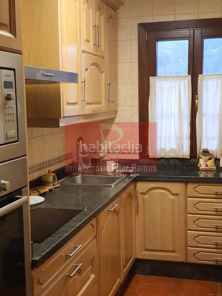 Foto b1571ca6-5052-435d-b85d-bd9398303bb0. Maison avec chauffage parking dans Molinaseca