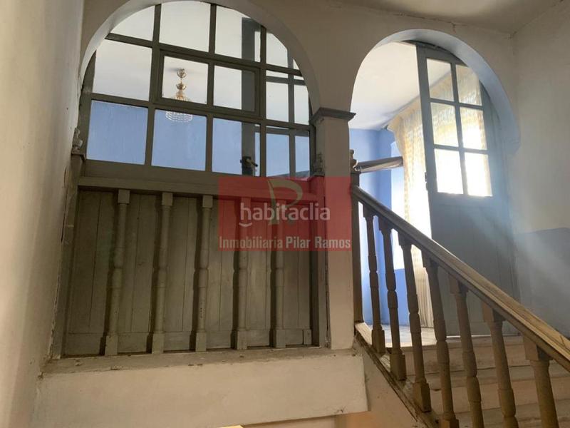 Foto 7183f79d-fe2b-4c96-afdf-1682760de83f. Casa amb calefacció a Armunia León