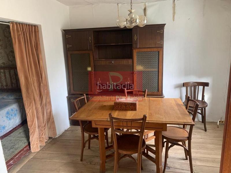 Foto b169f3de-6fde-4140-80e0-424e123c1ff6. Casa amb calefacció a Armunia León