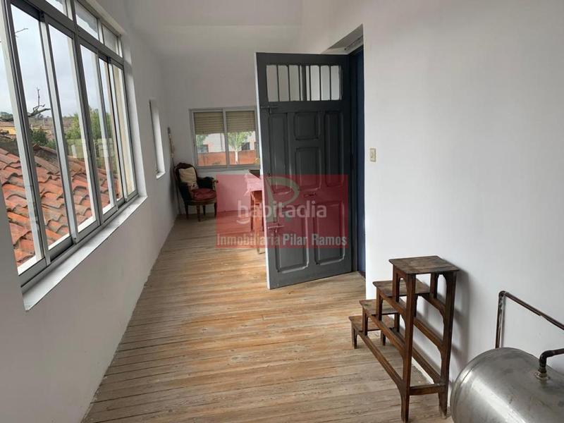 Foto c00e82dd-c035-4f86-bad1-63cb506914e2. Casa amb calefacció a Armunia León