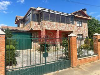 House  Calle carretera