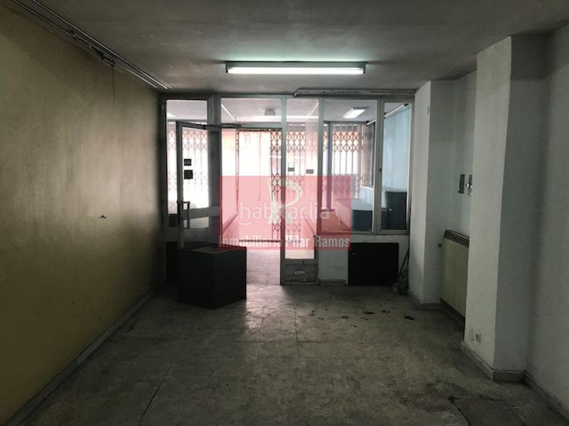 Foto a2b6a39b-db9b-49b2-b6cd-3a63f3b2cab5. Local comercial amb calefacció a Crucero León
