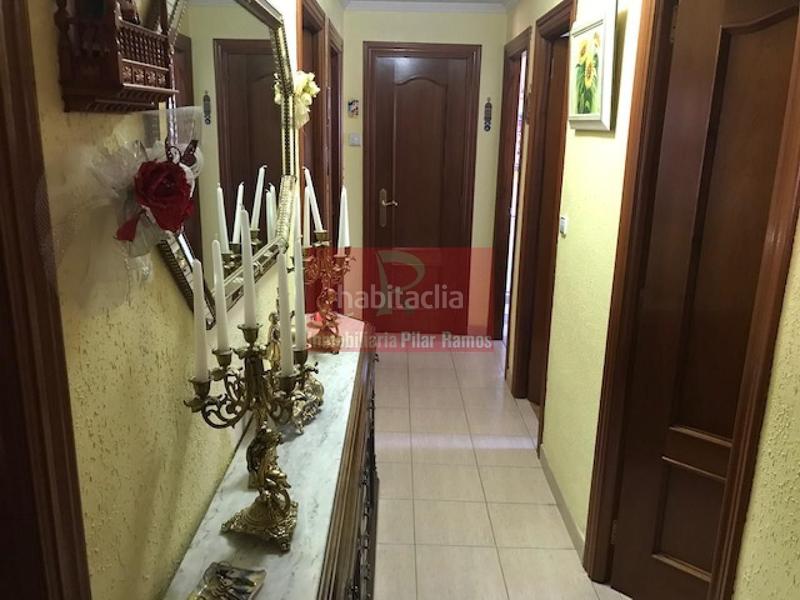 Foto ce511c25-2850-48d8-8fa4-a40ffb426cec. Édifice dans Trobajo del camino