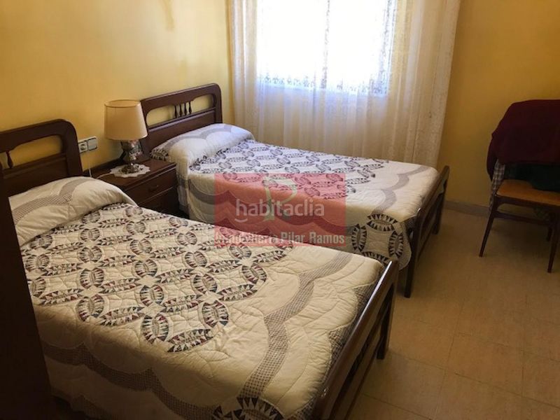 Foto 6f67be9e-c2b1-44b5-bbc1-09b4ae028c42. Edifici a Trobajo del camino