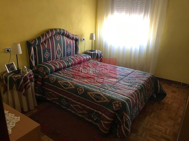 Foto 77674c04-4be8-47dd-b2c4-49c2992d4427. Edifici a Trobajo del camino
