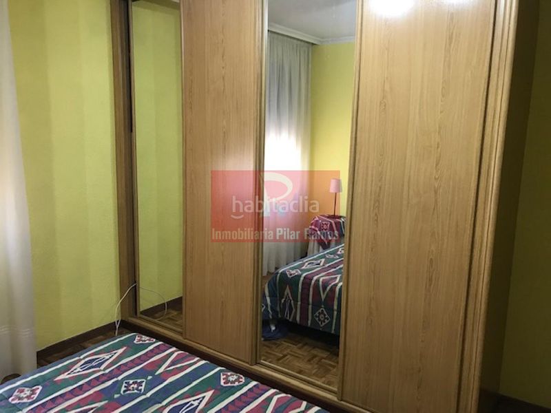 Foto fe767833-bdba-456d-970f-1c8e99df22b1. Edifici a Trobajo del camino