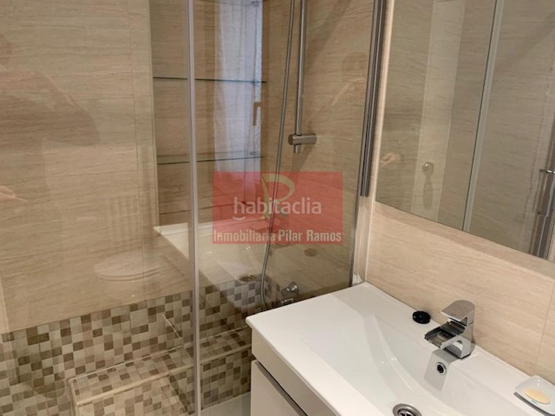 Foto 391fda2c-42f8-425c-b3e3-6e6bcfa59d43. Rent flat with heating in Centro Ciudad León