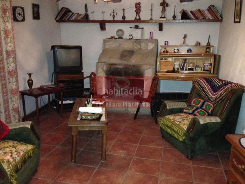 Foto c905ceaf-87ed-433d-b58b-a610766a4896. Bauernhof mit heizung in Cuadros