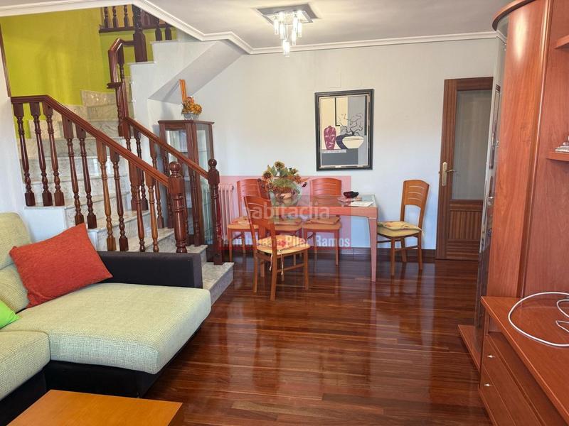 Foto 0b67e3e6-f16f-4428-ba2b-100850f0c24d. Pis amb calefacció aparcament a Las Ventas León